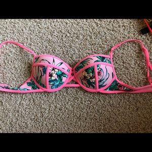 Xhilaration bikini top